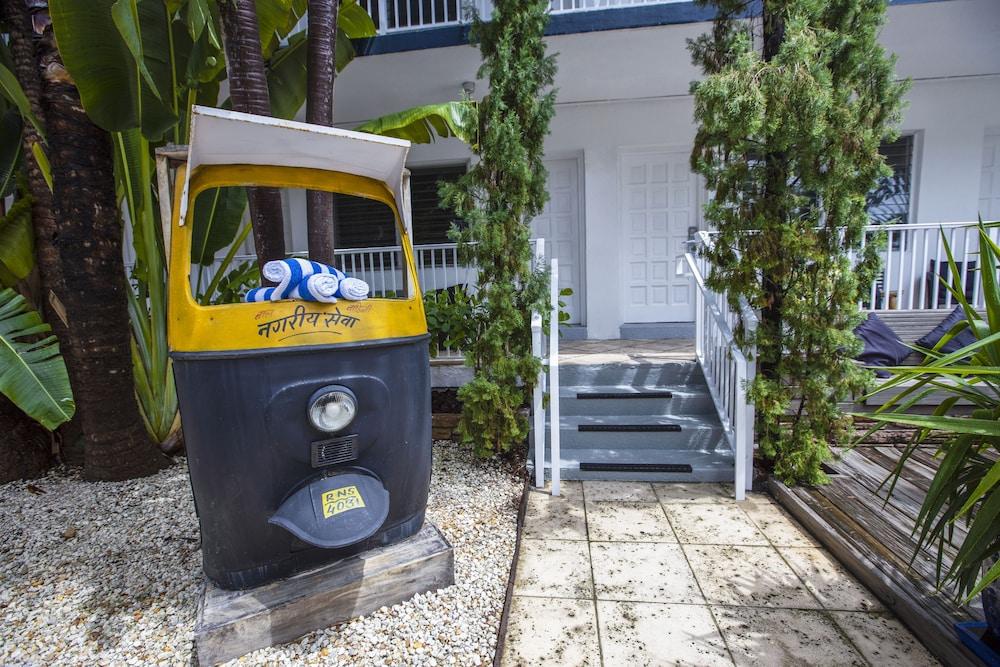 Beachside All Suites Hotel Miami Beach Exterior foto